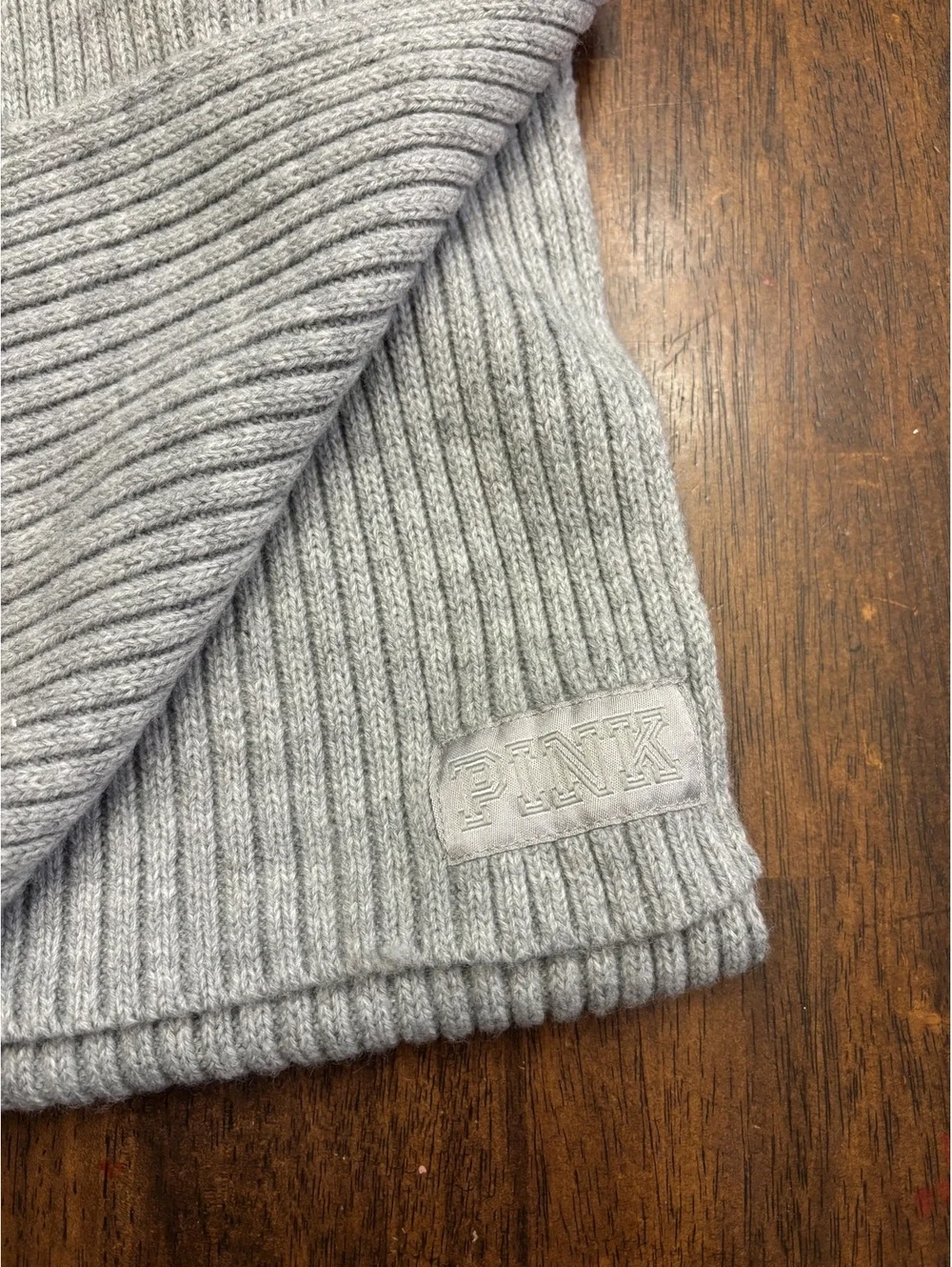 Victoria's Secret PINK Gray Ribbed Knit Scarf - Cozy & Stylish